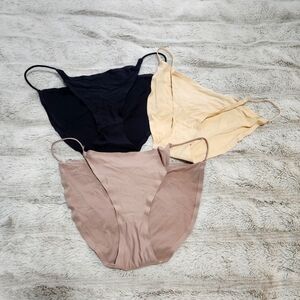 NWOT XL Seamless Bikini Underwear